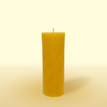 Load image into Gallery viewer, No.2 beeswax candle front view