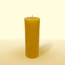 Load image into Gallery viewer, No.2 beeswax candle top view
