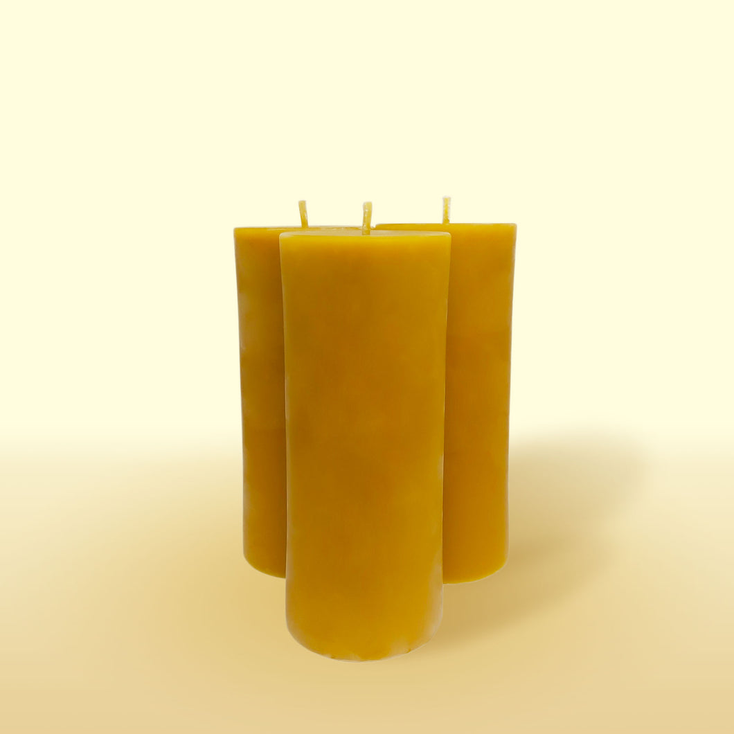 Set of 3 No.2 beeswax candles front view